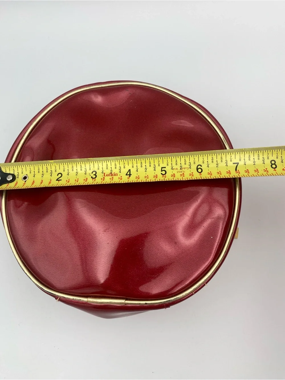Dior elegant round